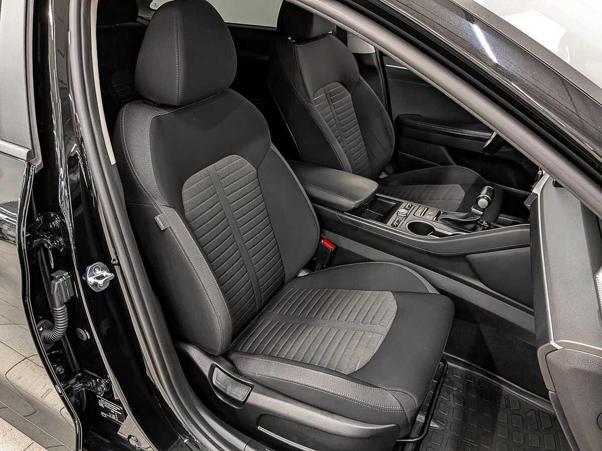 Купить Kia K5 с пробегом. Фото: #21