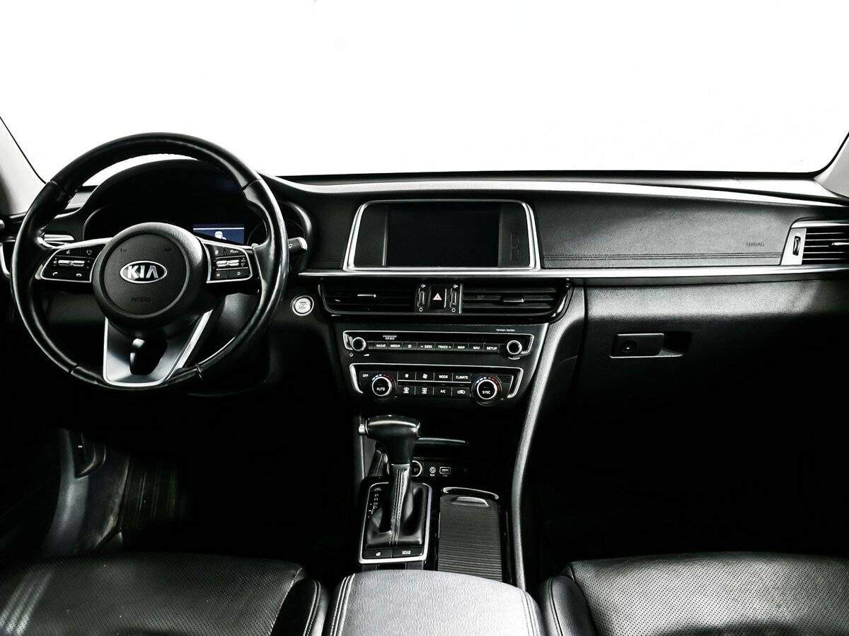 Купить Kia Optima с пробегом. Фото: #10