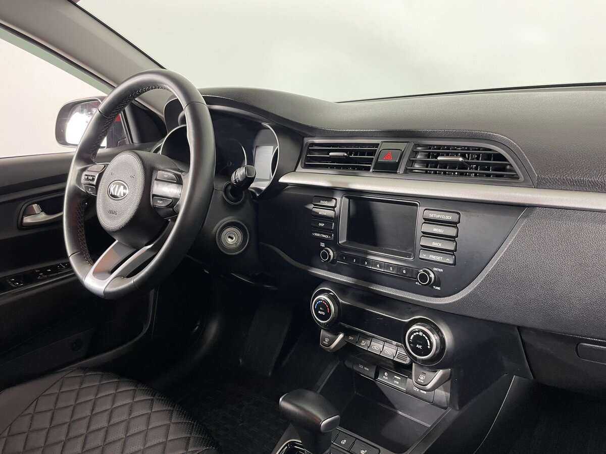 Купить Kia Rio с пробегом. Фото: #13