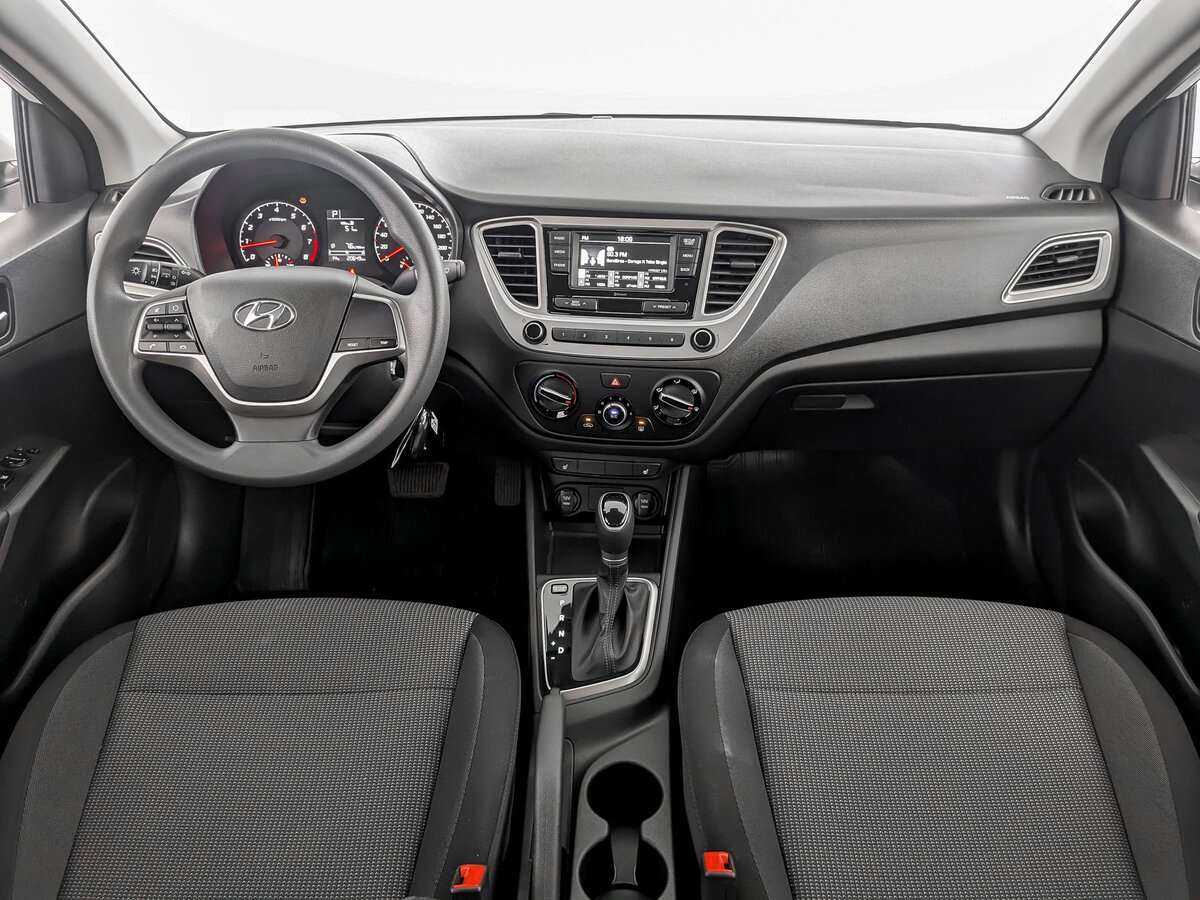 Купить Hyundai Solaris с пробегом. Фото: #13