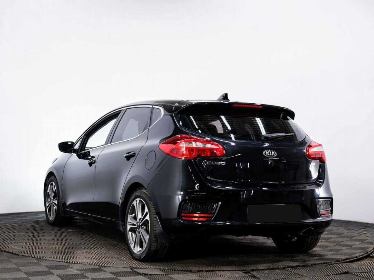 Купить Kia Ceed с пробегом. Фото: #3
