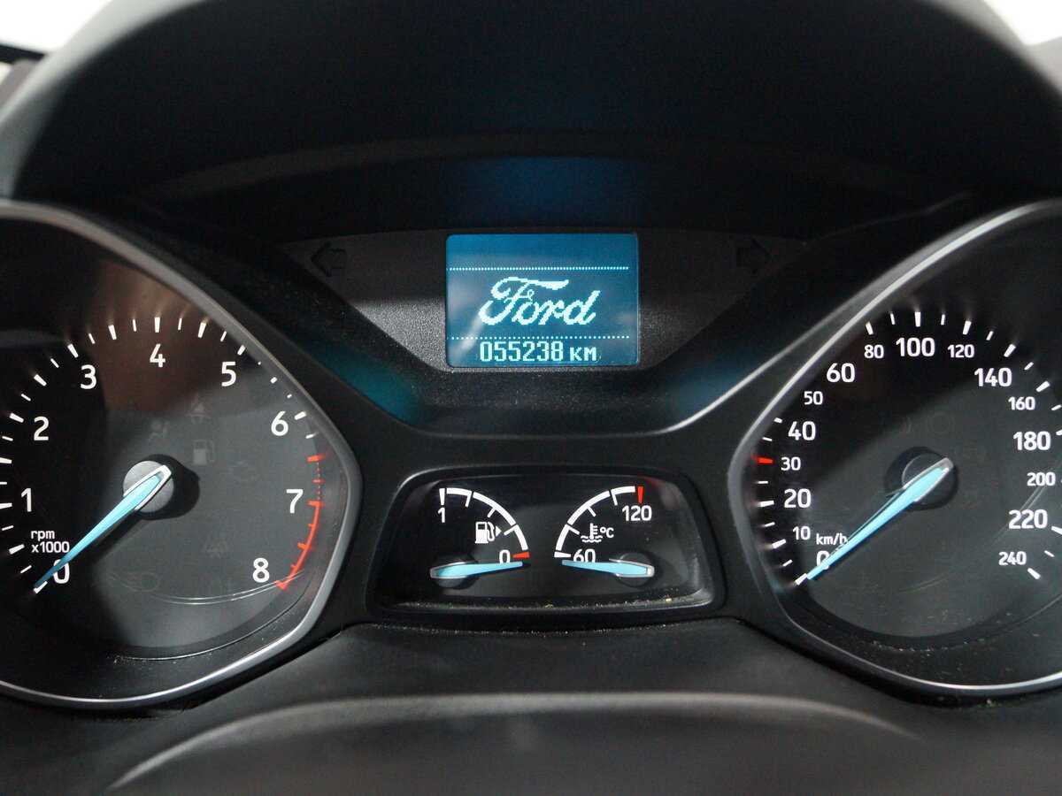 Купить Ford Kuga с пробегом. Фото: #14