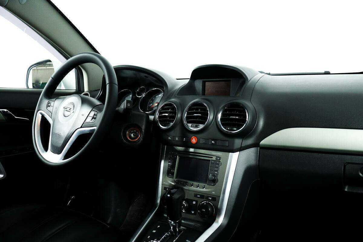 Купить Opel Antara с пробегом. Фото: #8