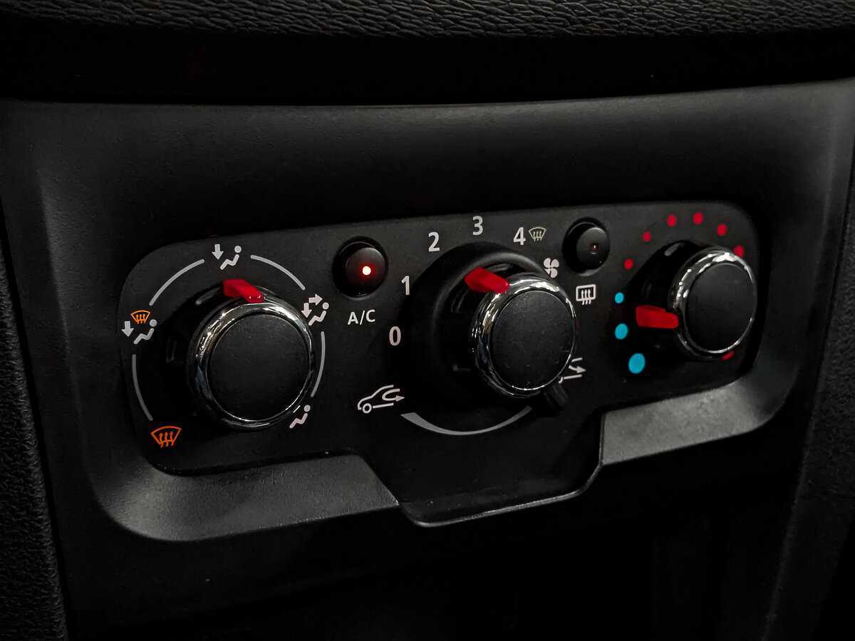 Купить Lada (ВАЗ) XRAY с пробегом. Фото: #20