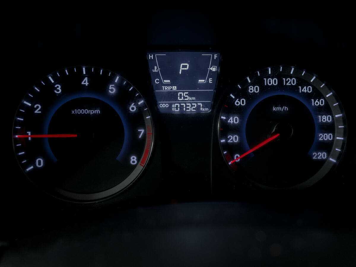 Купить Hyundai Solaris с пробегом. Фото: #10