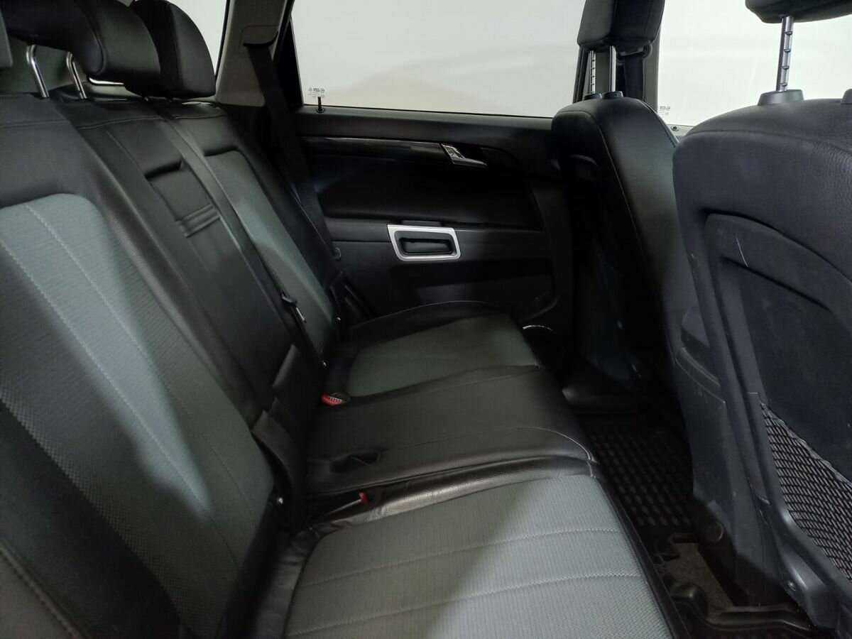 Купить Opel Antara с пробегом. Фото: #10