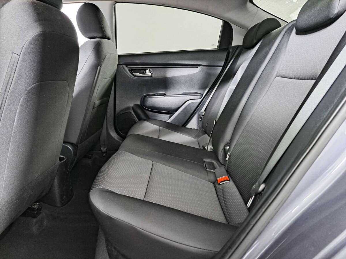 Купить Kia Rio с пробегом. Фото: #8