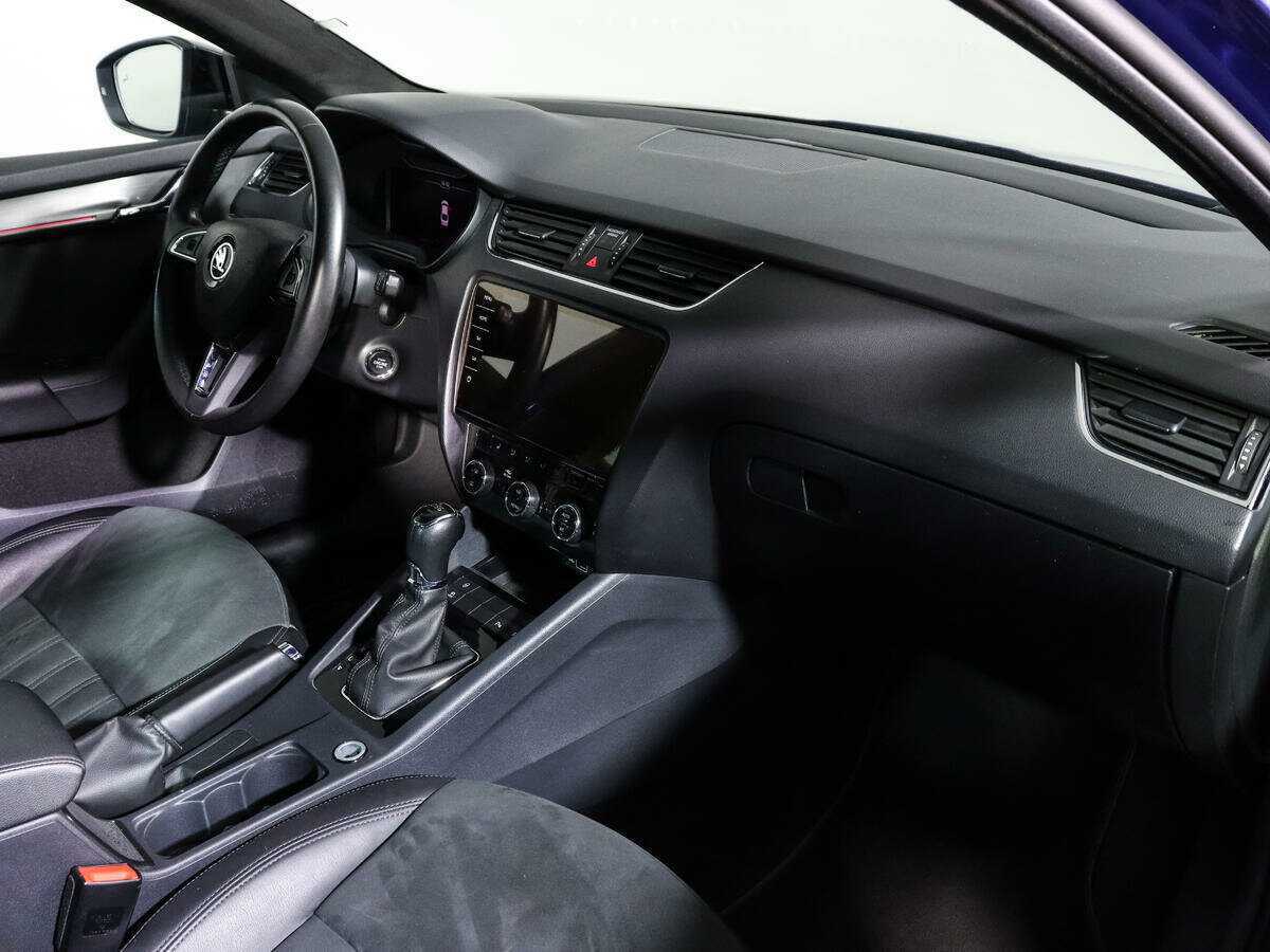 Купить Skoda Octavia с пробегом. Фото: #8