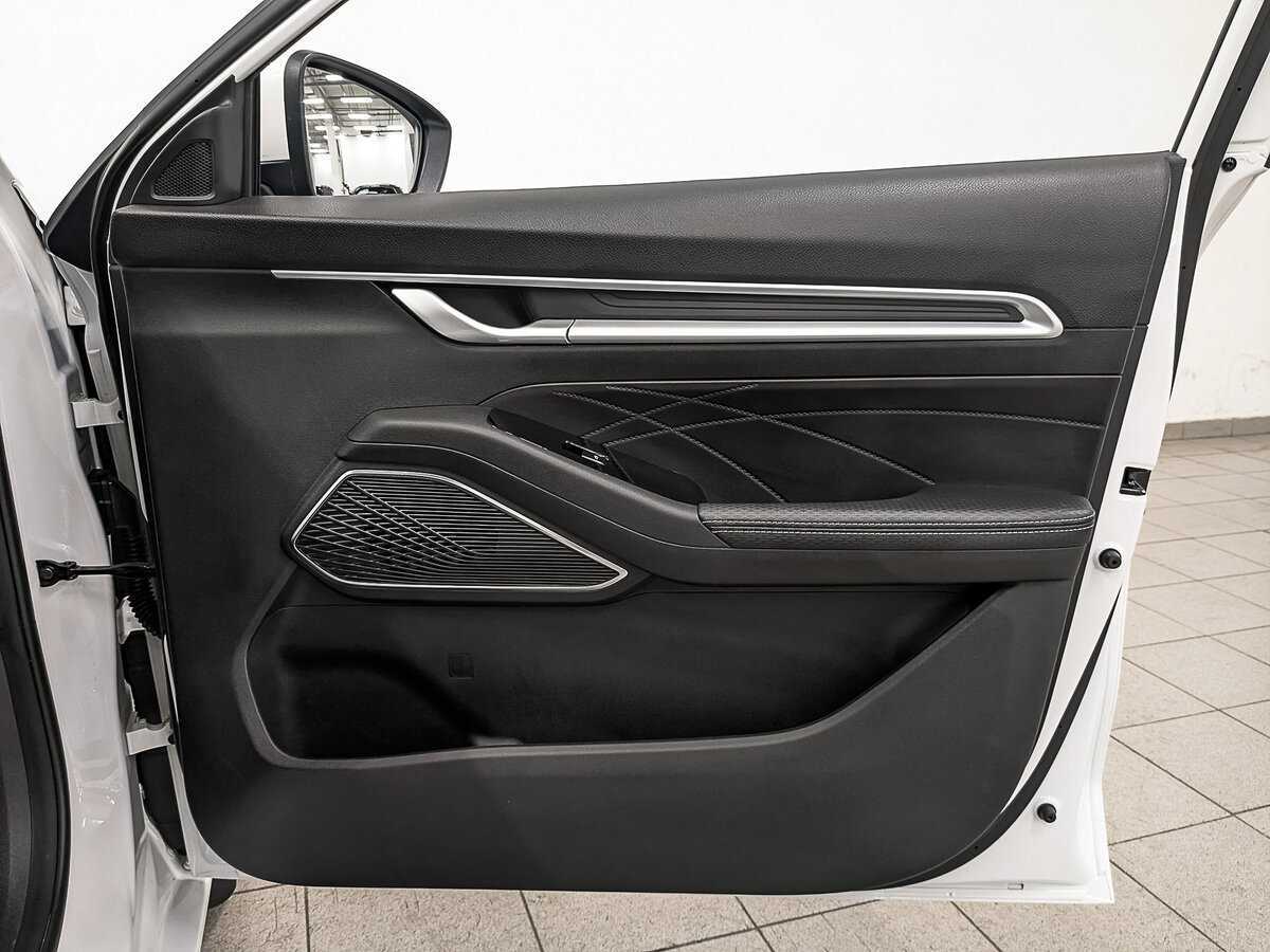 Купить Geely Emgrand с пробегом. Фото: #22