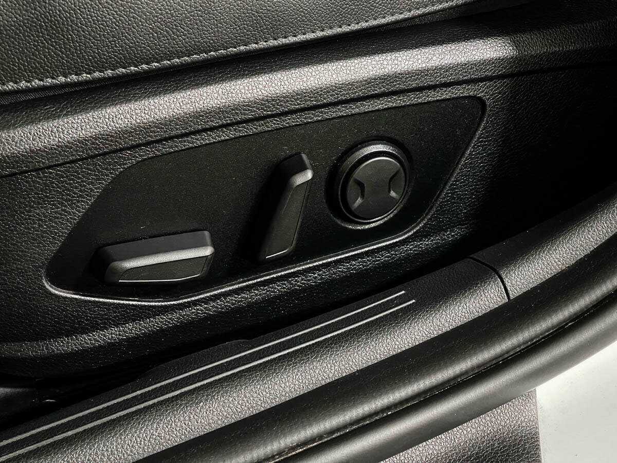 Купить Kia K5 с пробегом. Фото: #13