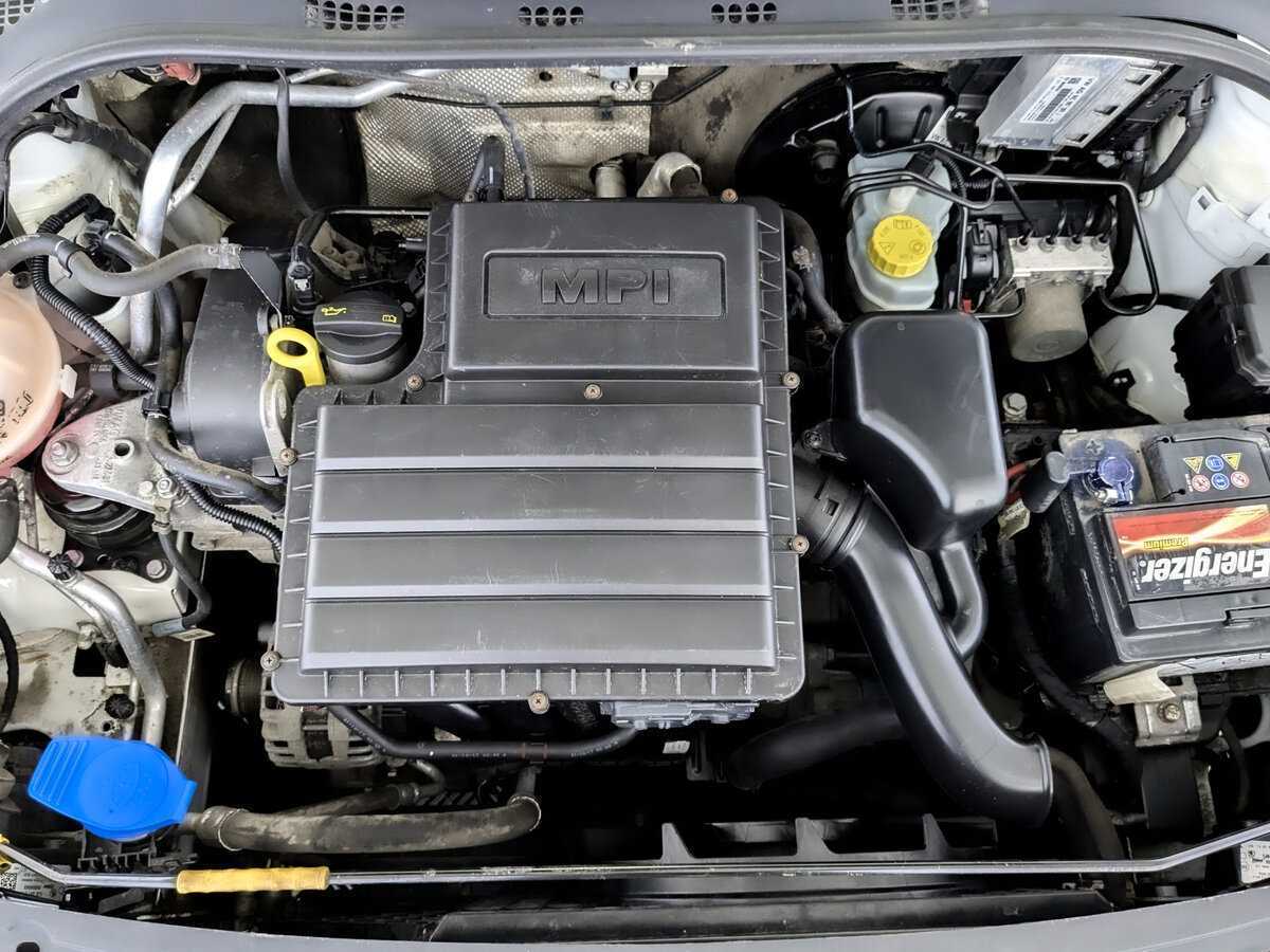 Купить Skoda Rapid с пробегом. Фото: #8