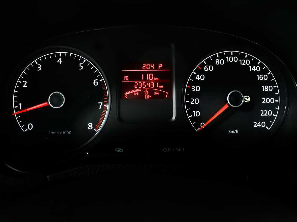 Купить Volkswagen Polo с пробегом. Фото: #9