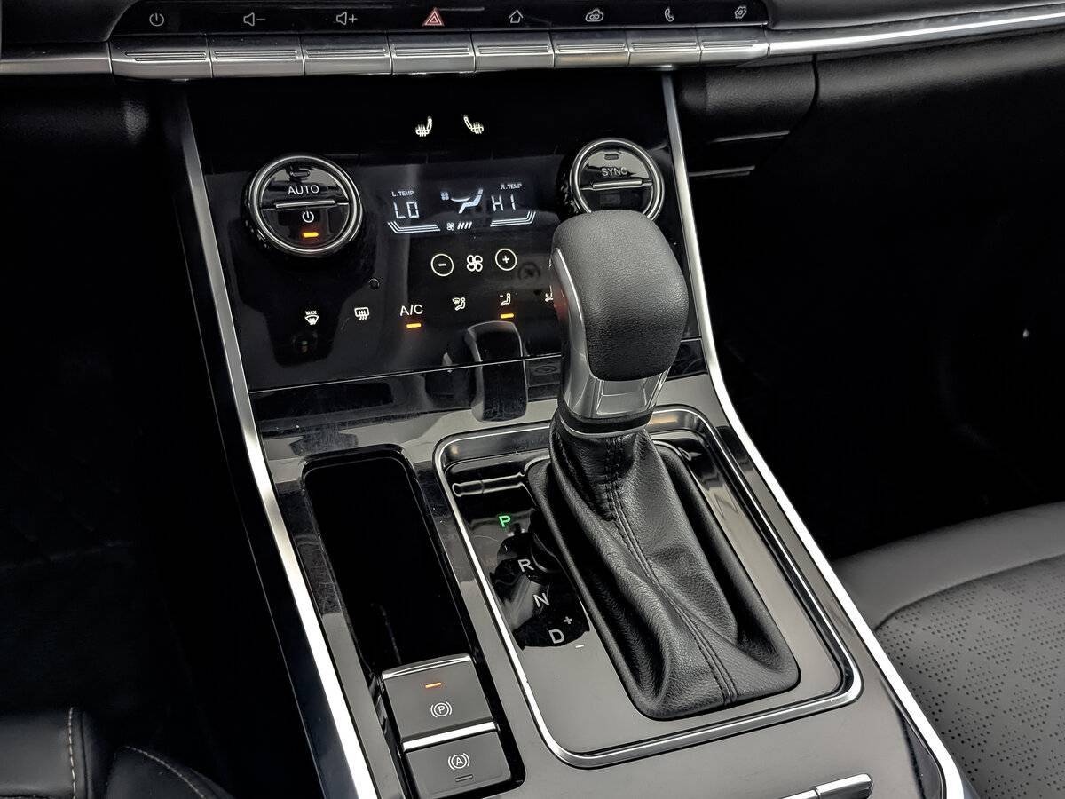 Купить Chery Tiggo 8 с пробегом. Фото: #20