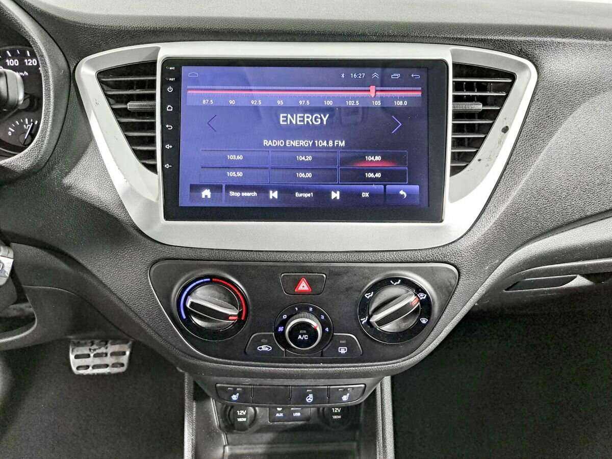 Купить Hyundai Solaris с пробегом. Фото: #12