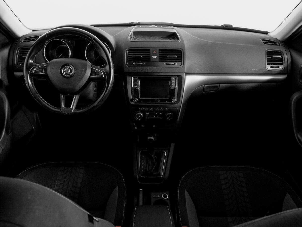Купить Skoda Yeti с пробегом. Фото: #11