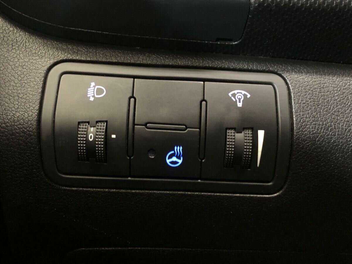 Купить Hyundai Solaris с пробегом. Фото: #14