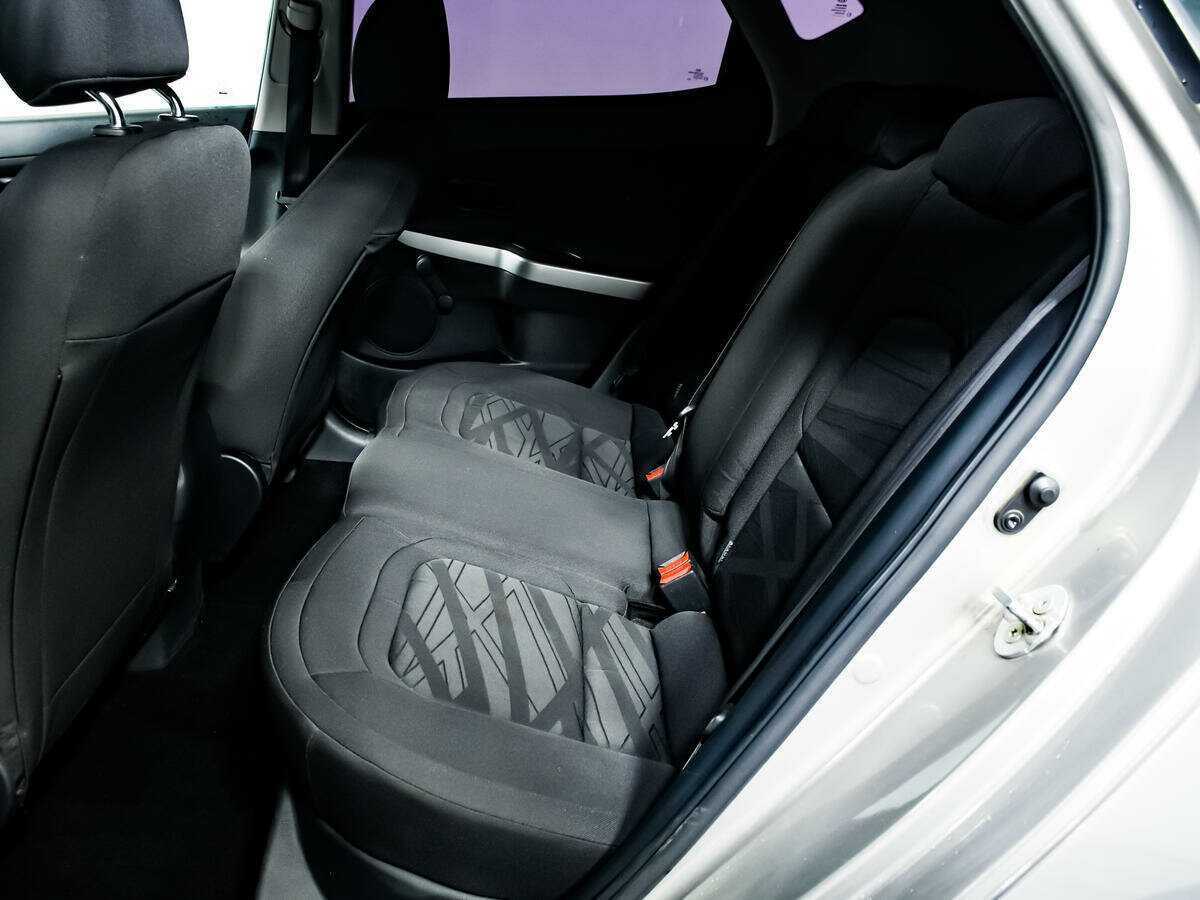 Купить Kia Ceed с пробегом. Фото: #11