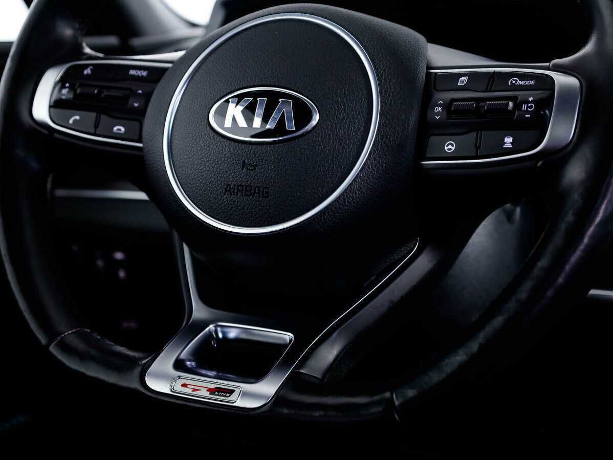 Купить Kia K5 с пробегом. Фото: #20