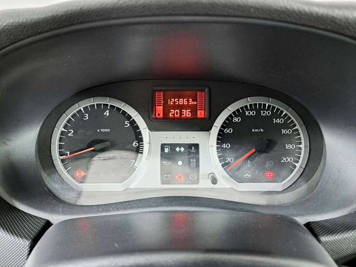 Купить Lada (ВАЗ) Largus с пробегом. Фото: #8