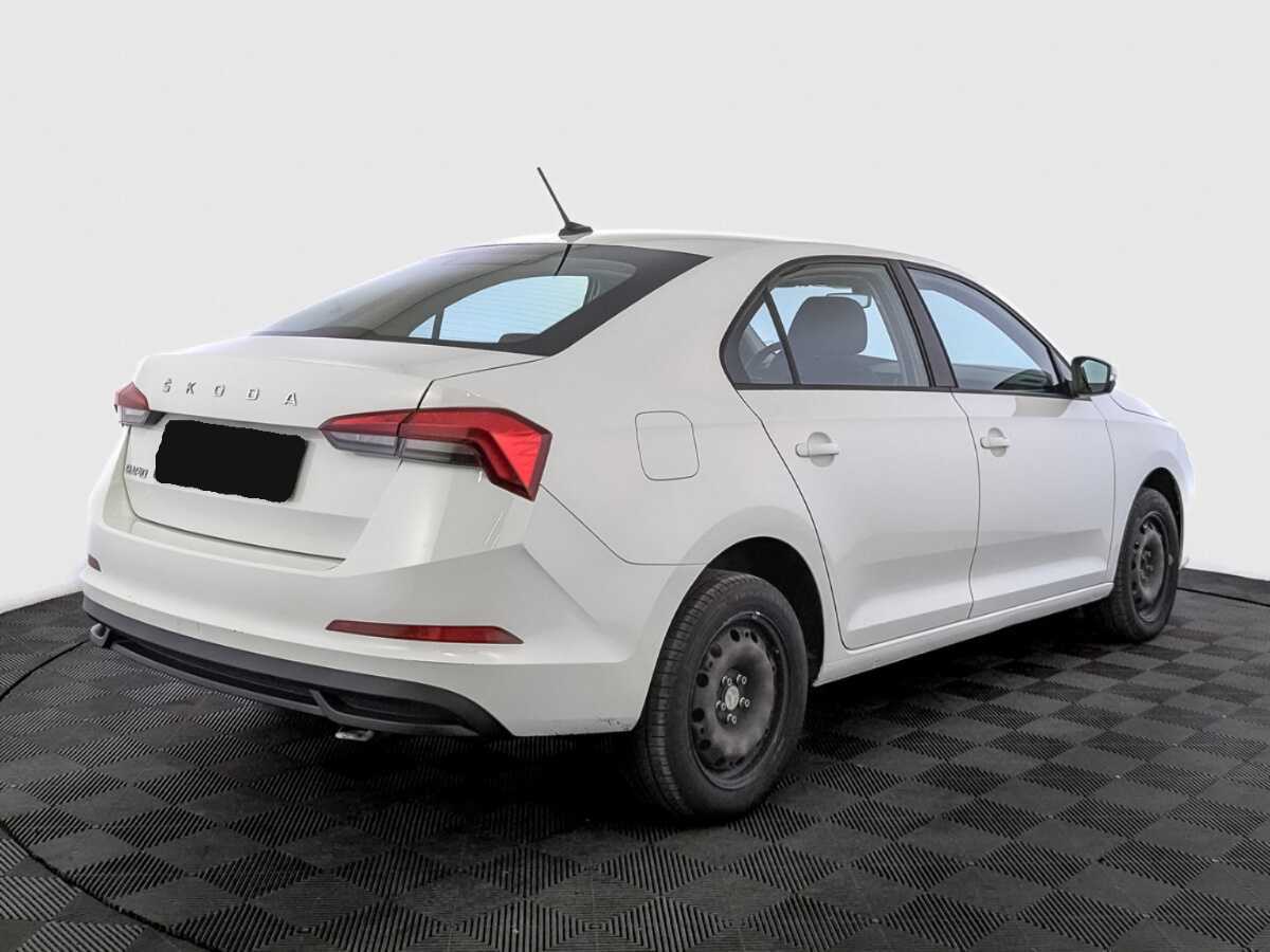 Купить Skoda Rapid с пробегом. Фото: #4