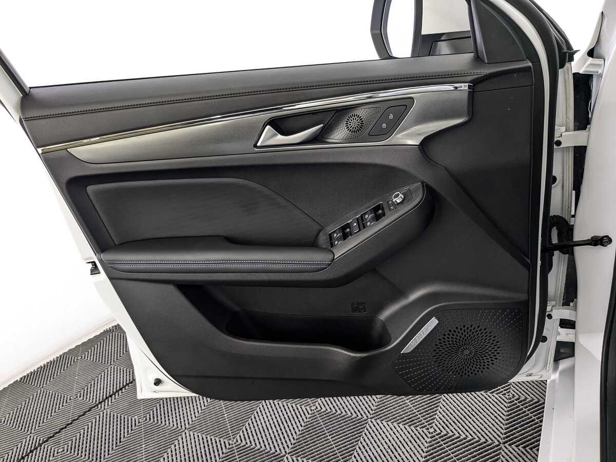 Купить Haval Jolion с пробегом. Фото: #14