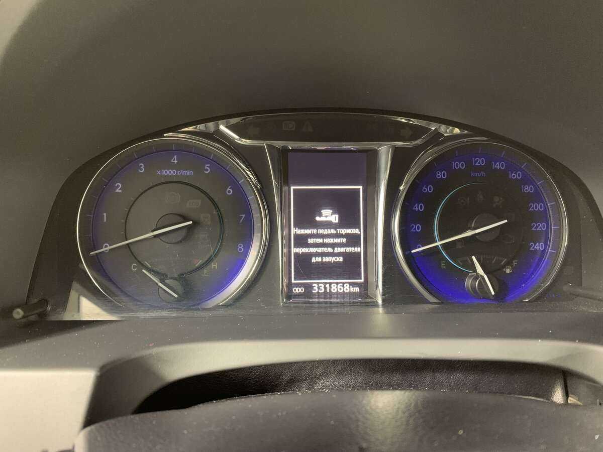 Купить Toyota Camry с пробегом. Фото: #12