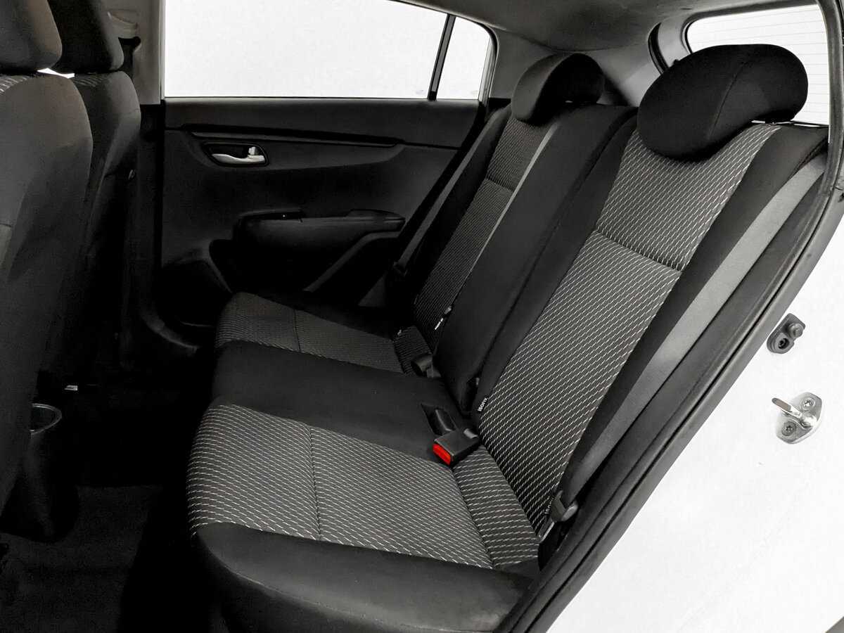 Купить Kia Rio с пробегом. Фото: #10