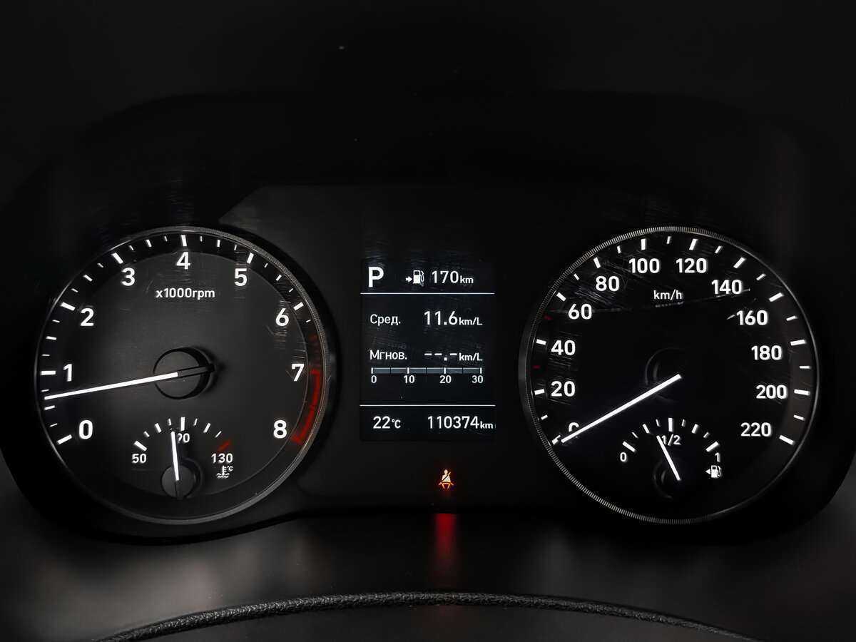 Купить Hyundai Solaris с пробегом. Фото: #11