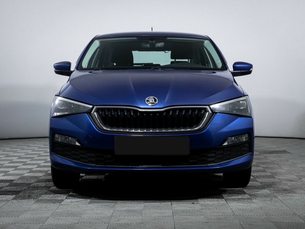 Купить Skoda Rapid с пробегом. Фото: #1