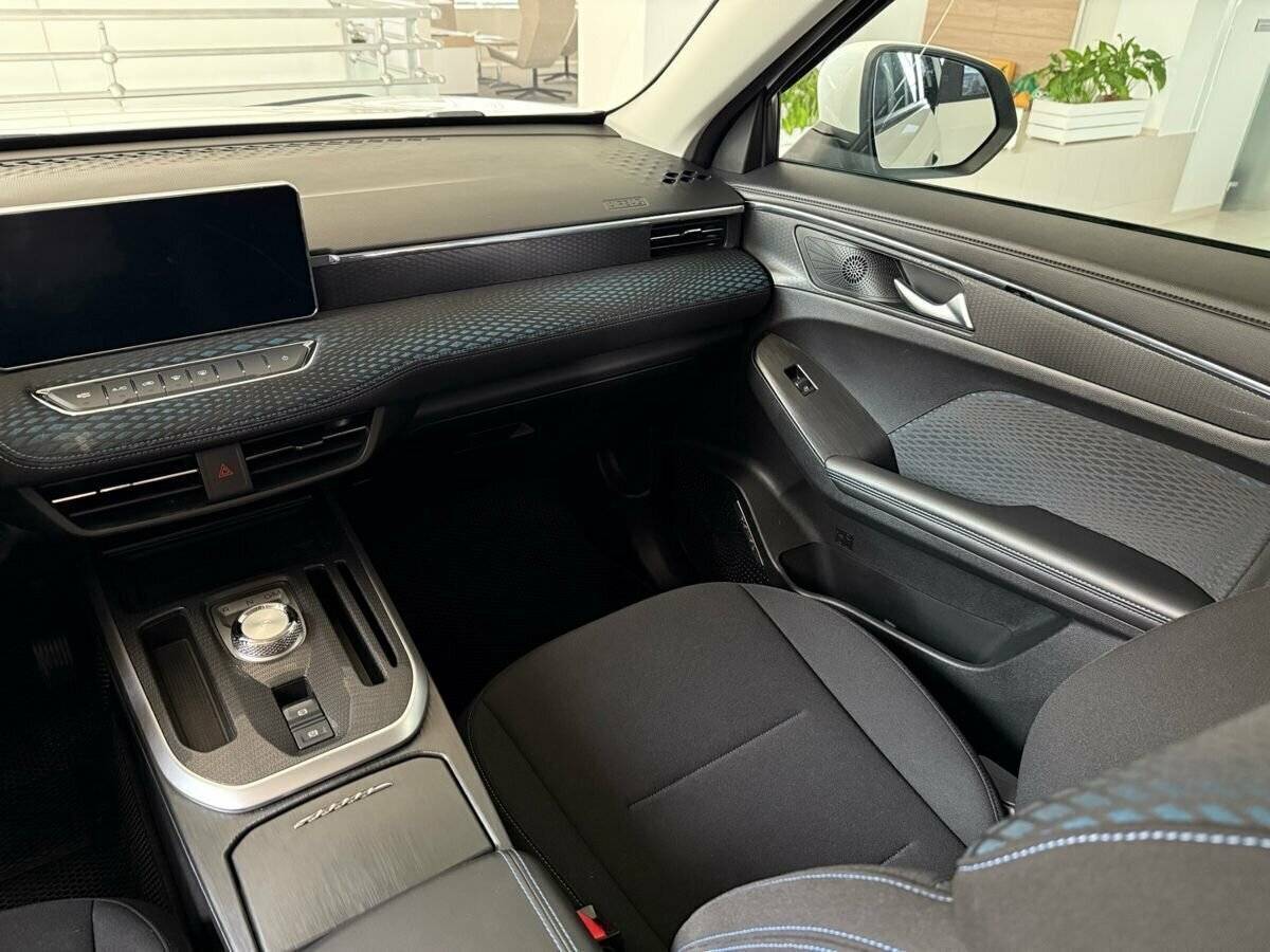 Купить Haval Jolion с пробегом. Фото: #17