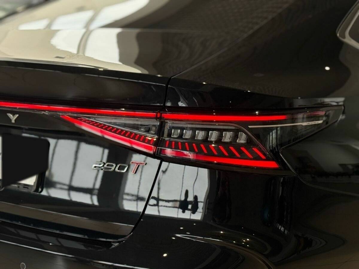 Купить Chery Arrizo 8 с пробегом. Фото: #11