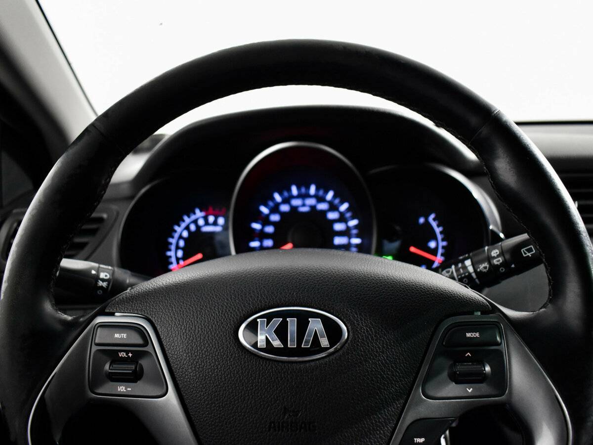 Купить Kia Rio с пробегом. Фото: #13