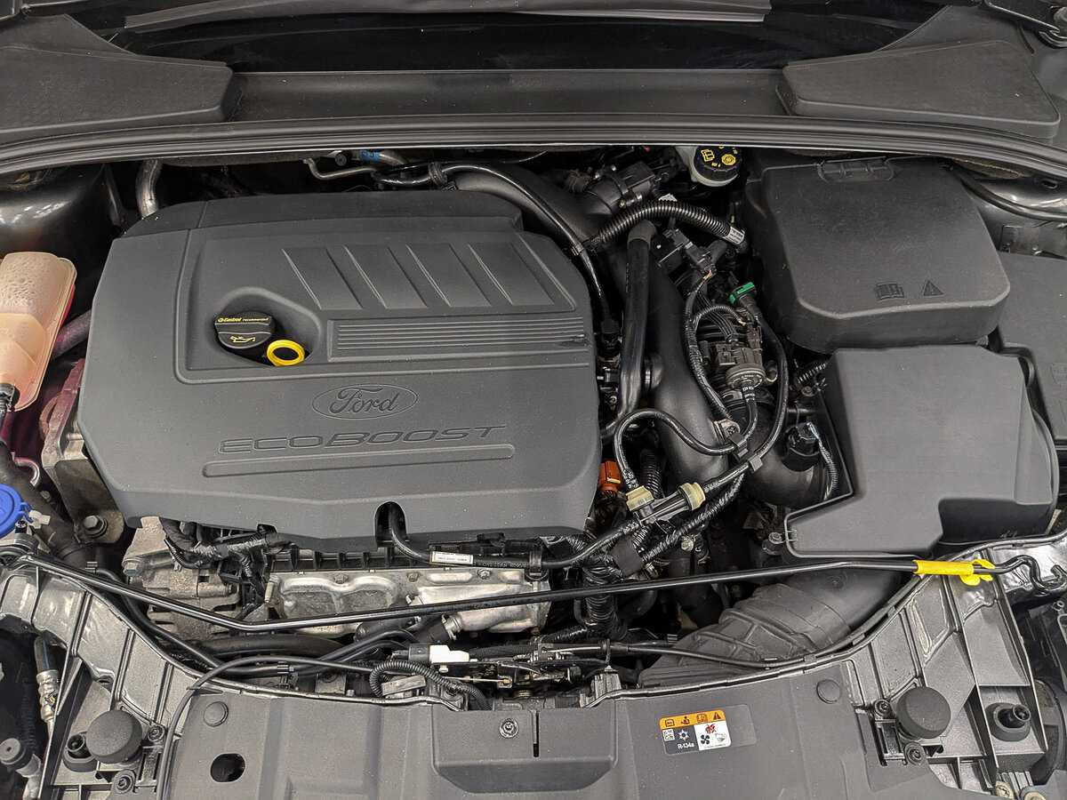 Купить Ford Focus с пробегом. Фото: #8
