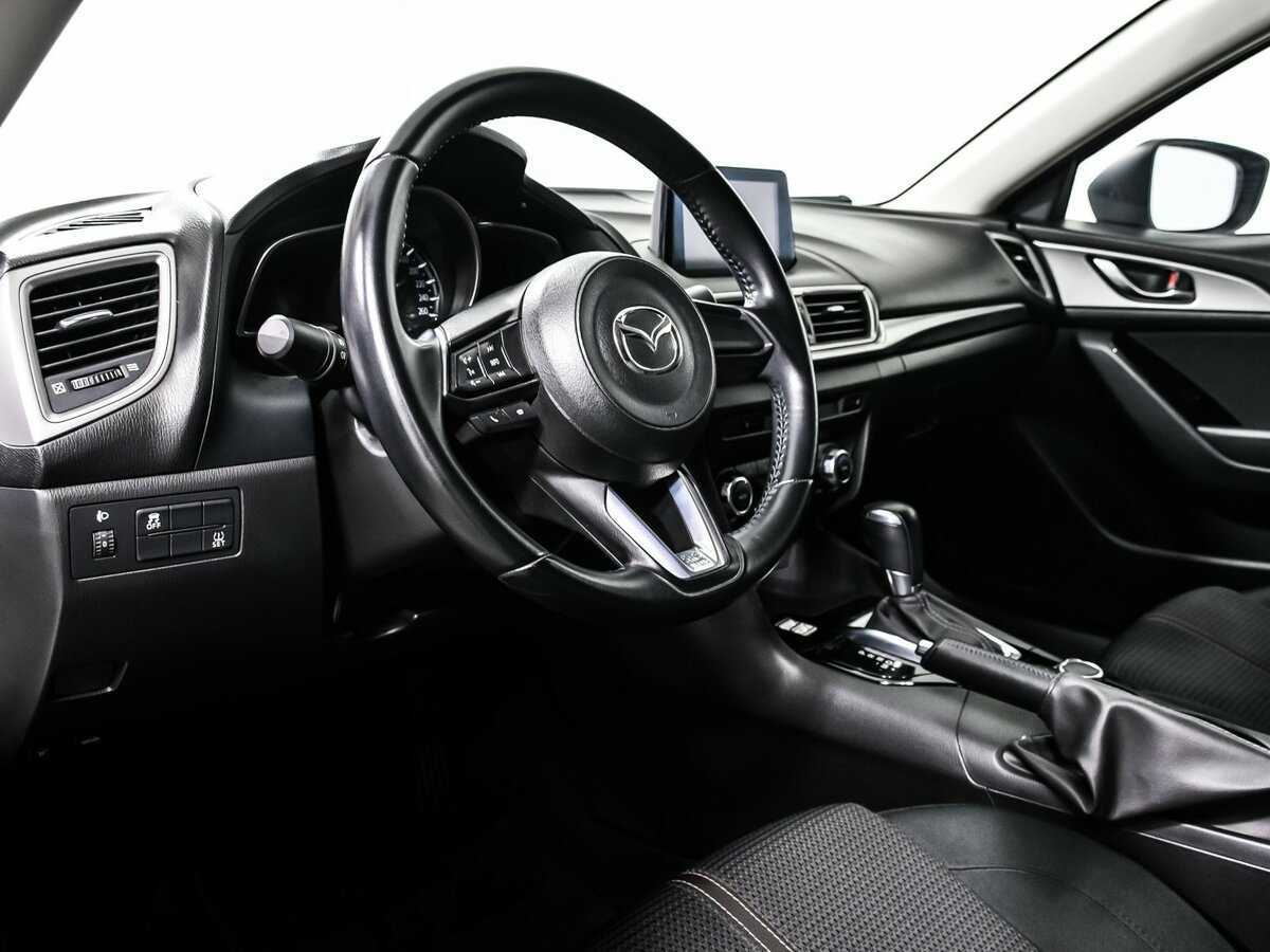 Купить Mazda 3 с пробегом. Фото: #12
