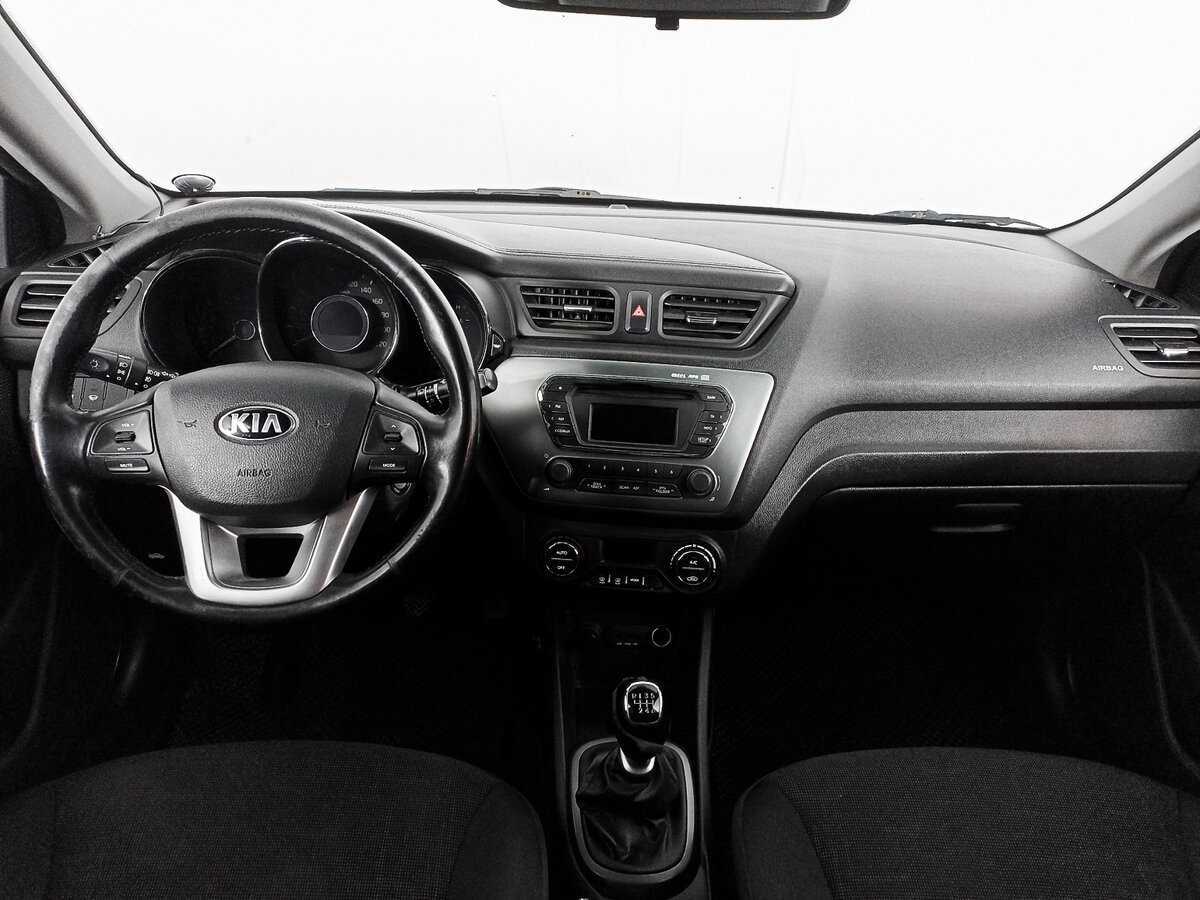 Купить Kia Rio с пробегом. Фото: #9