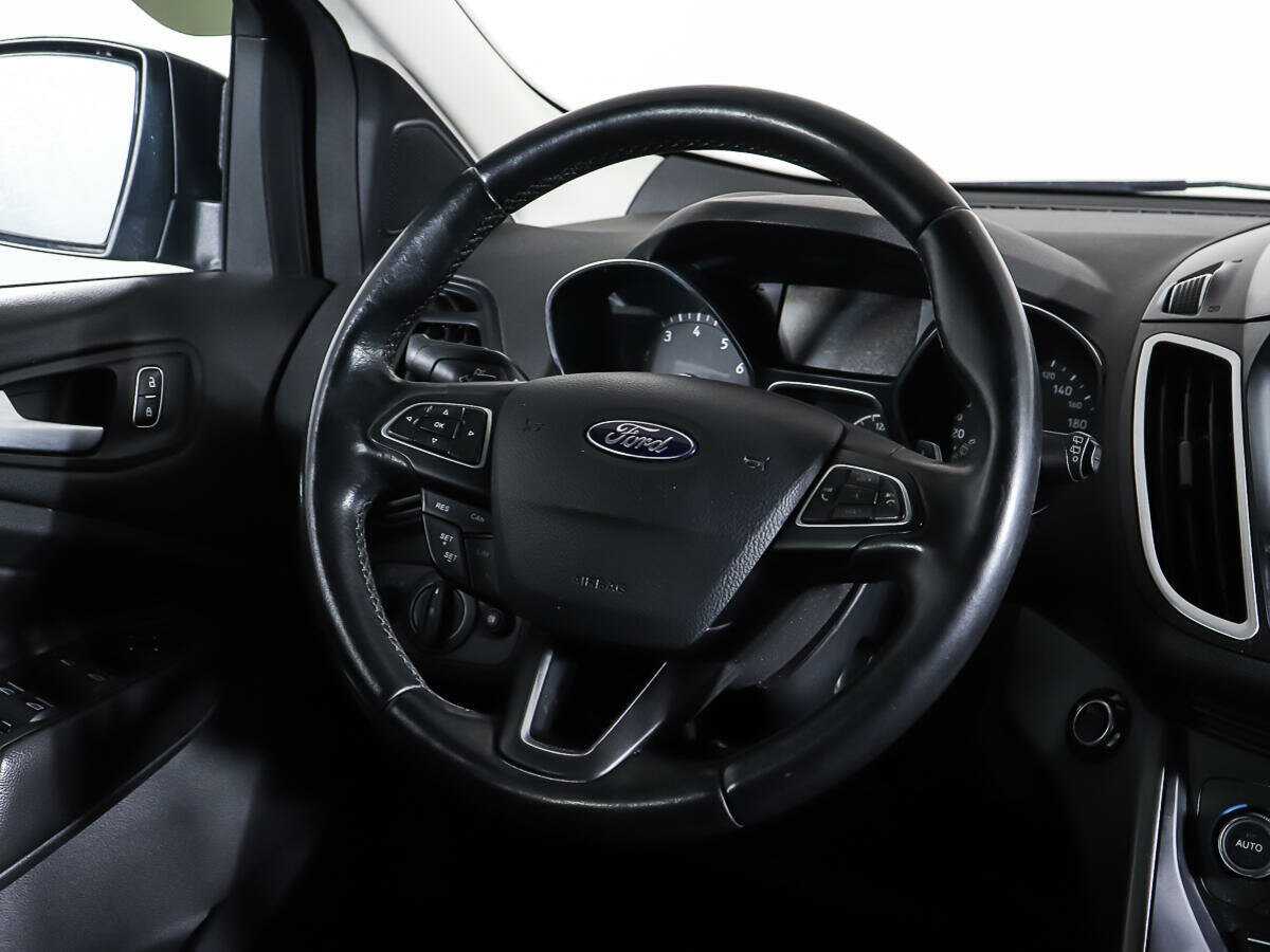 Купить Ford Kuga с пробегом. Фото: #14