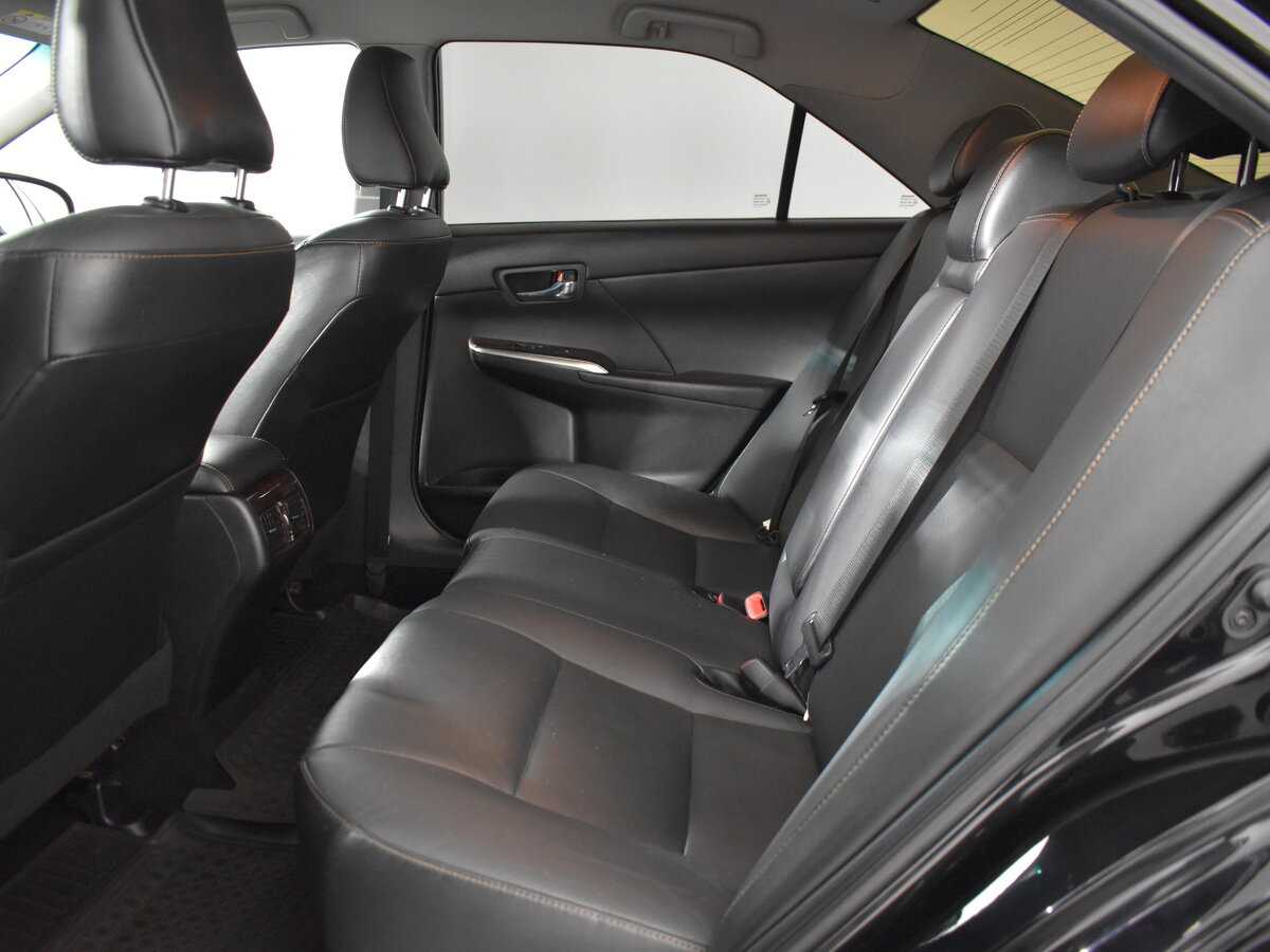 Купить Toyota Camry с пробегом. Фото: #6