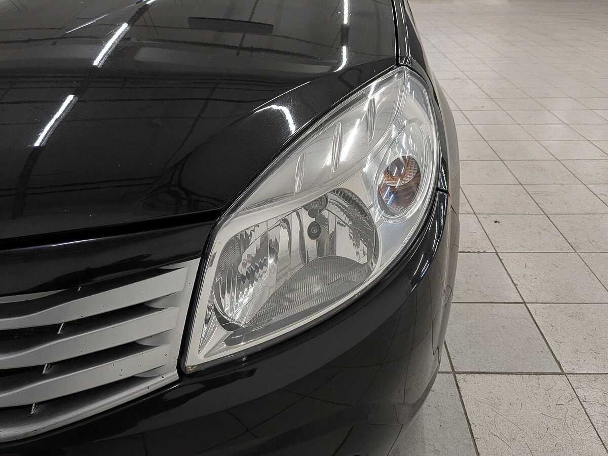 Купить Renault Sandero с пробегом. Фото: #10