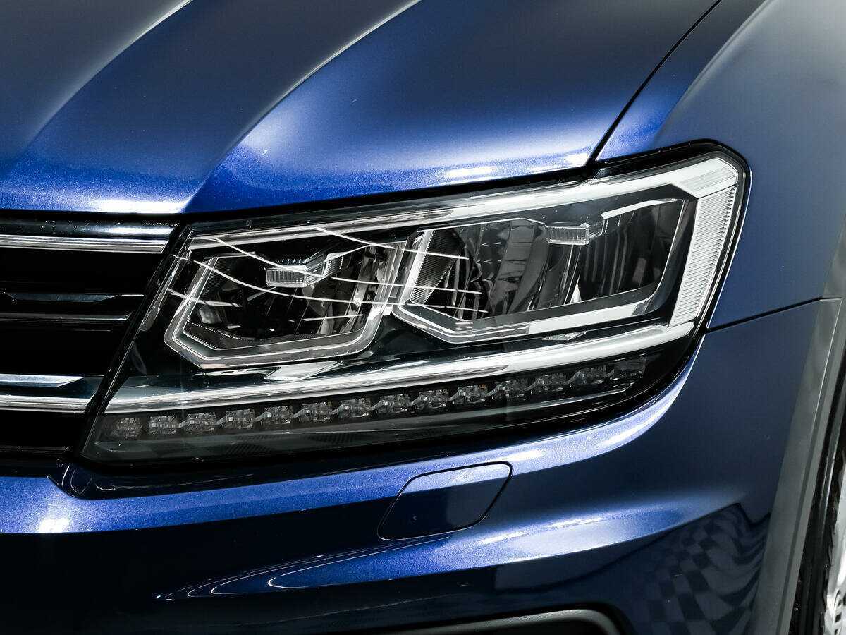 Купить Volkswagen Tiguan с пробегом. Фото: #13