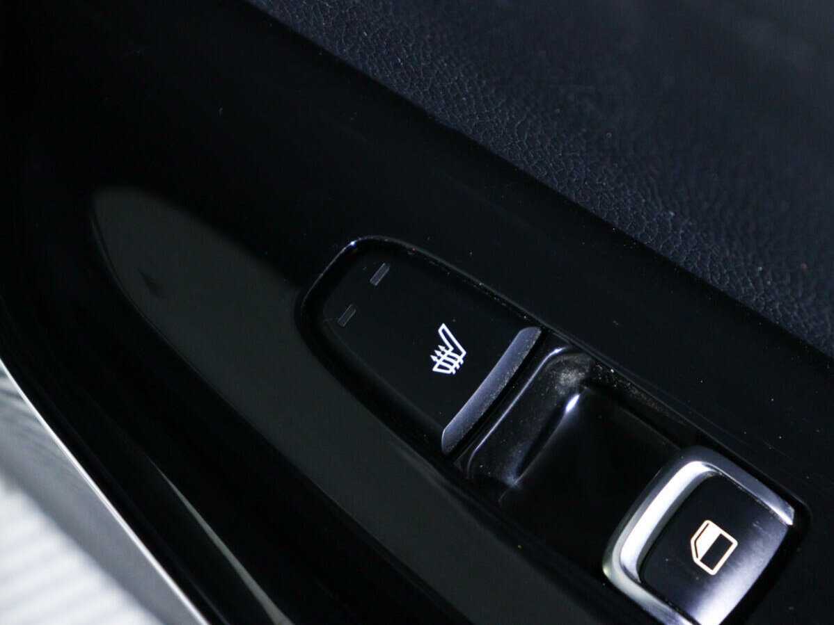 Купить Kia K5 с пробегом. Фото: #16