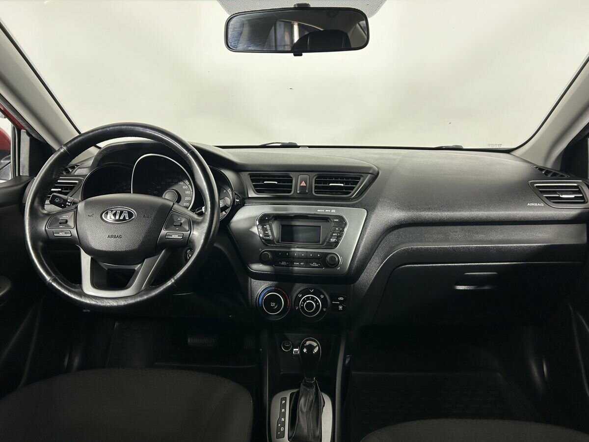 Купить Kia Rio с пробегом. Фото: #5