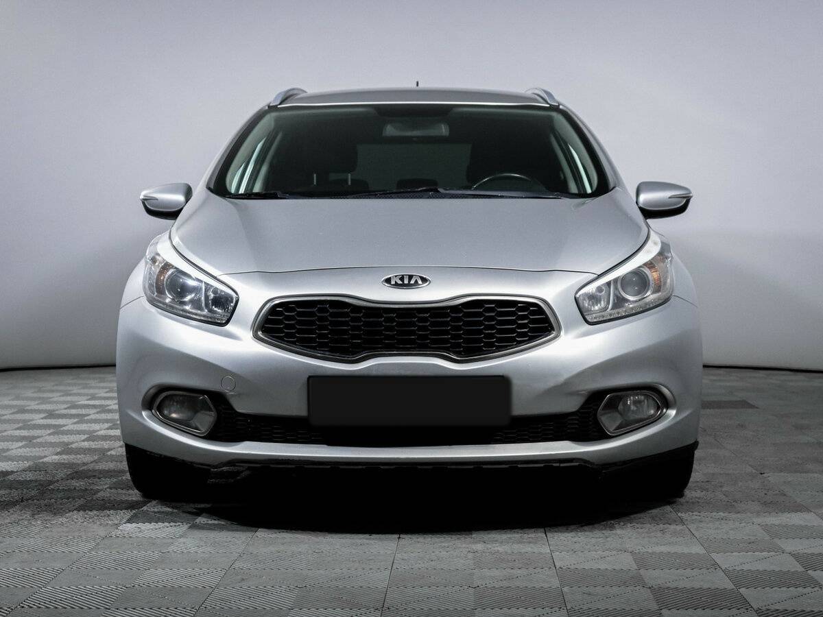 Купить Kia Ceed с пробегом. Фото: #1