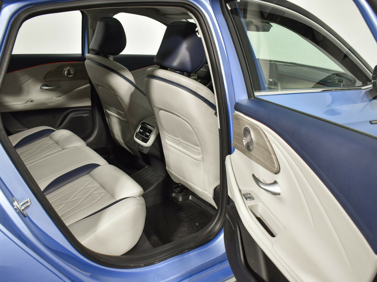 Купить Chery Arrizo 8 с пробегом. Фото: #11