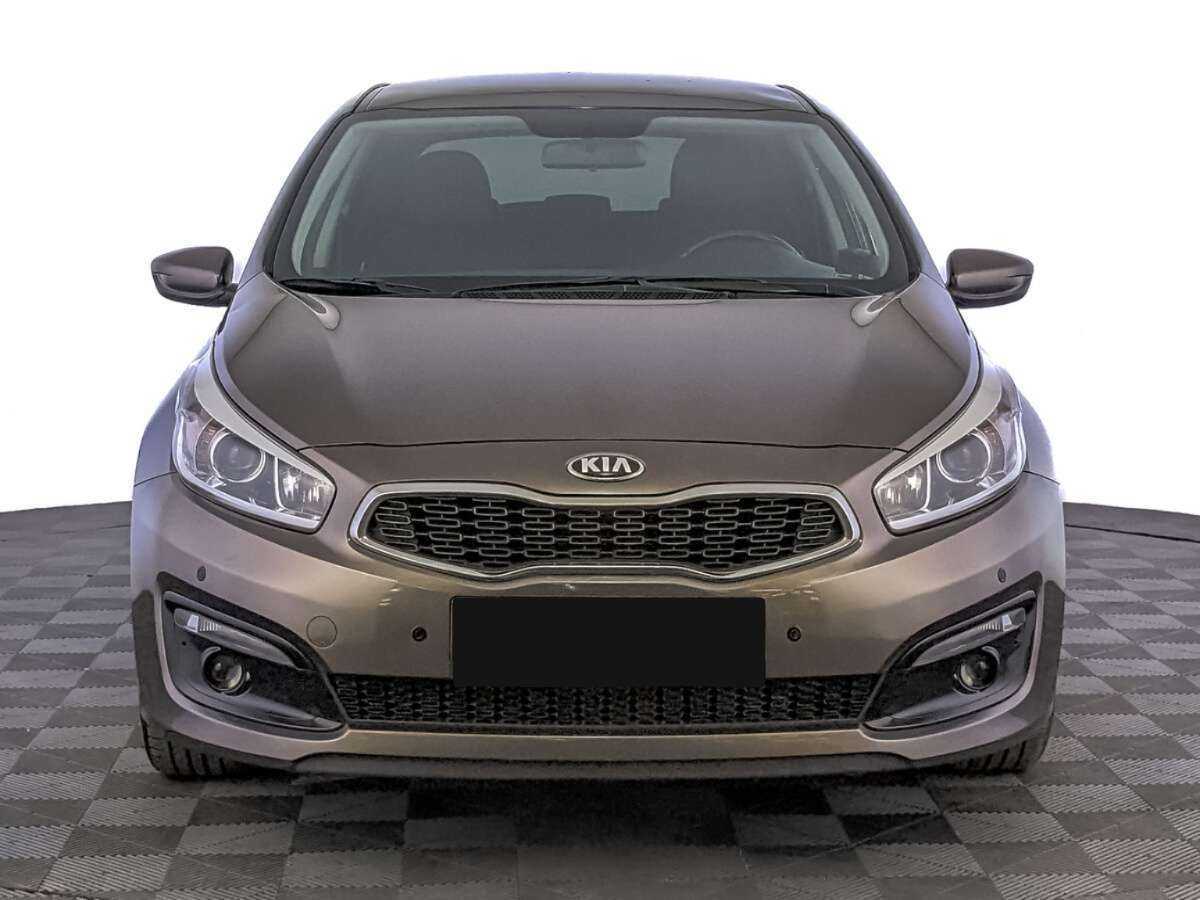 Купить Kia Ceed с пробегом. Фото: #1