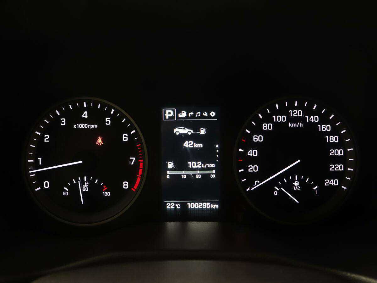 Купить Hyundai Tucson с пробегом. Фото: #13