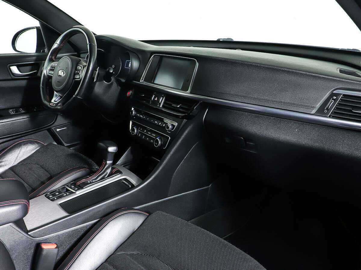 Купить Kia Optima с пробегом. Фото: #8