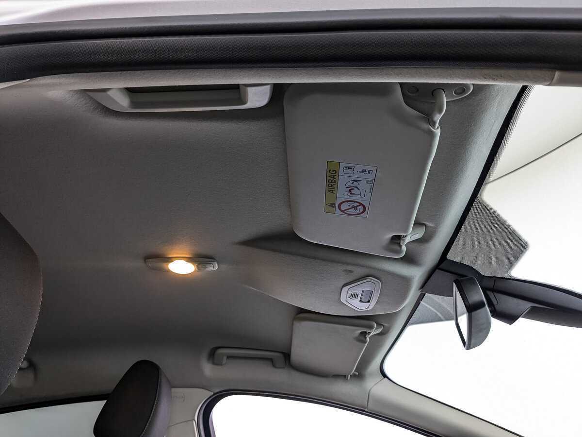 Купить Ford Focus с пробегом. Фото: #18