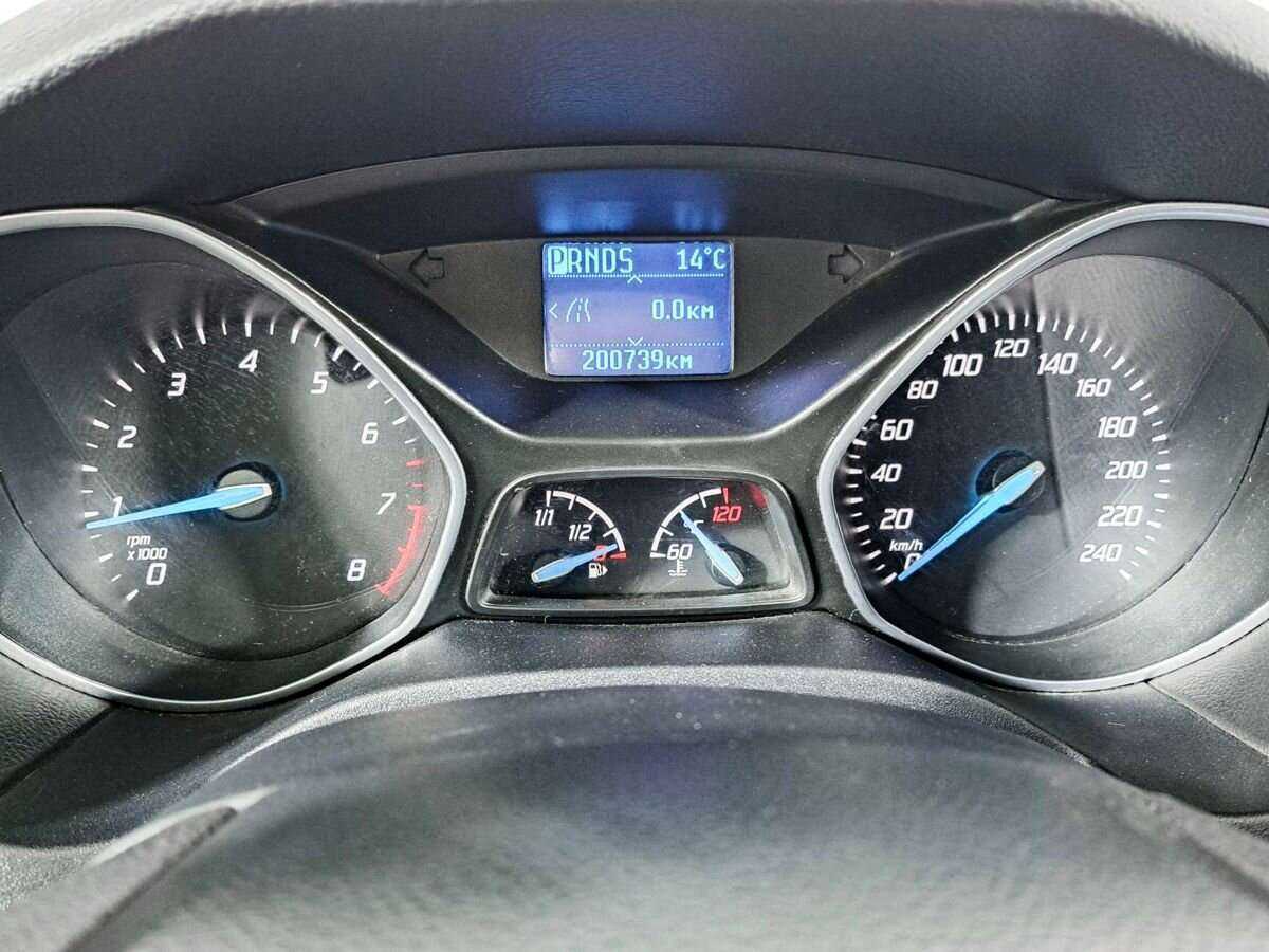 Купить Ford Focus с пробегом. Фото: #12