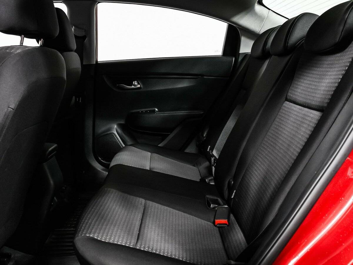 Купить Kia Rio с пробегом. Фото: #12