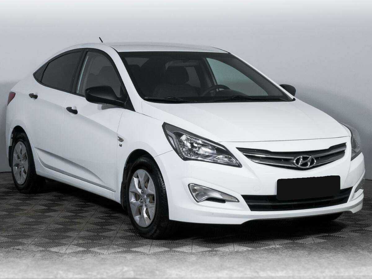 Купить Hyundai Solaris с пробегом. Фото: #2